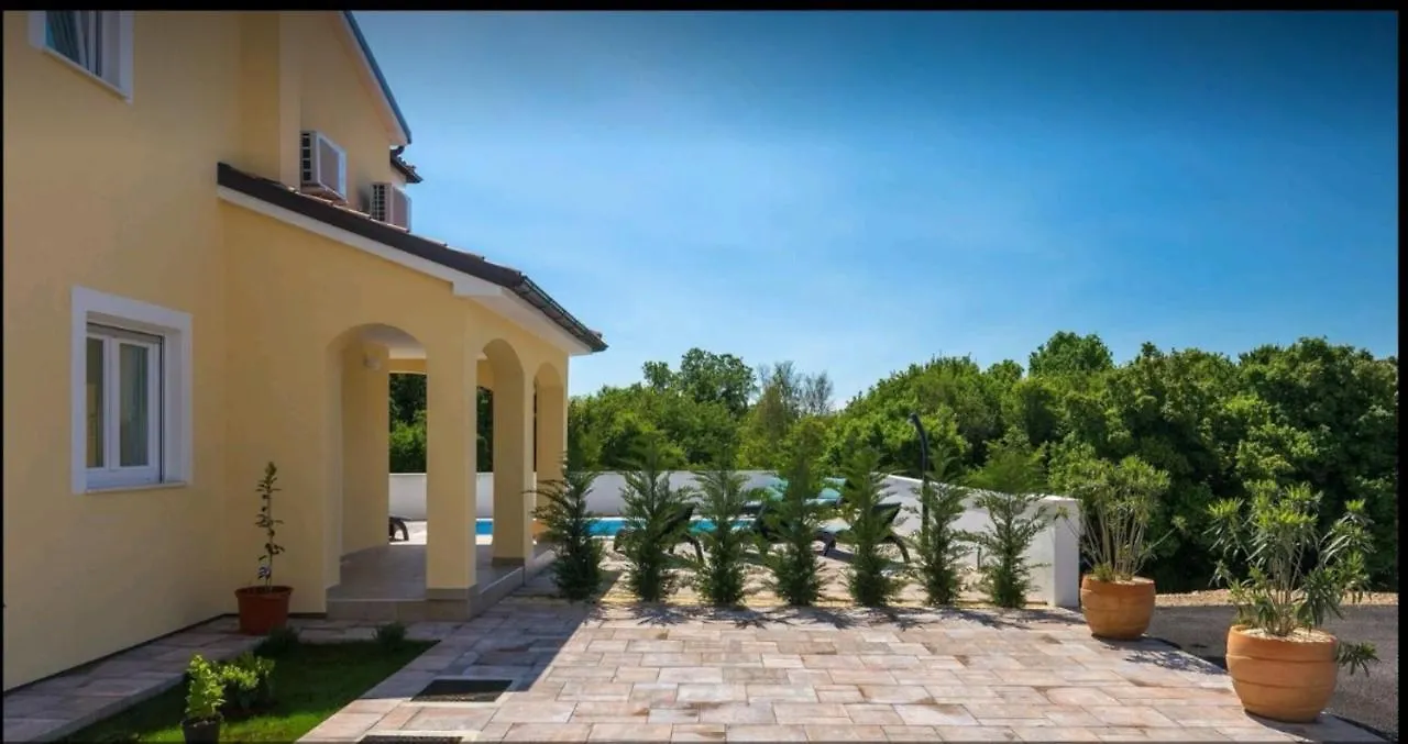 Villa Florami Krnica